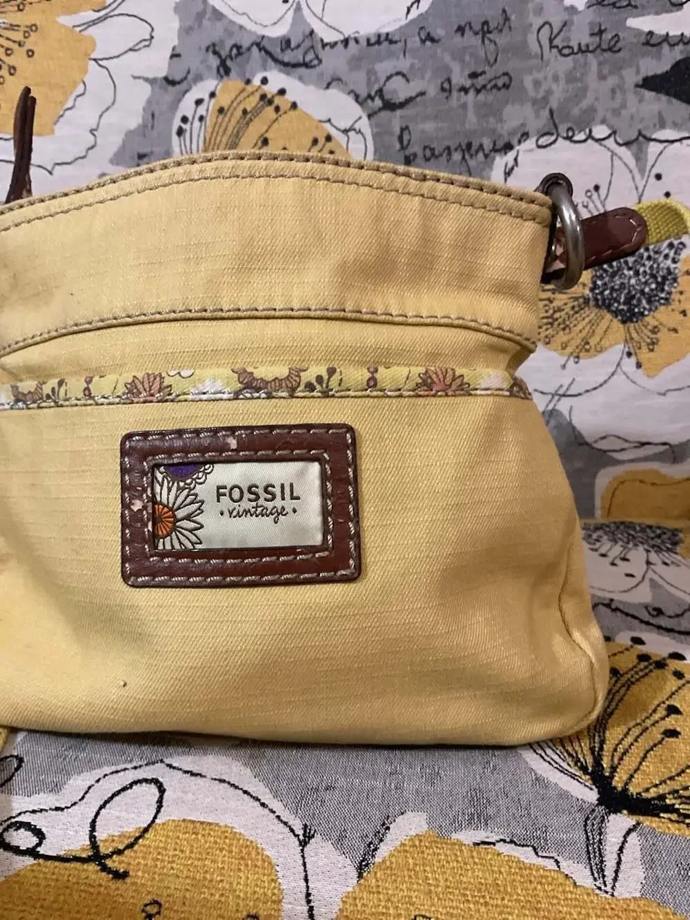 Fossil wear leather